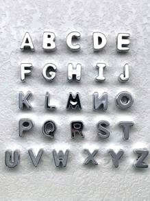 10 pièces Bracelets à breloques avec lettres de A à Z, accessoires de collier alphabet DIY, breloques décontractées pour chaussures, sacs, téléphones, fabrication de bijoux et cadeaux à porter au quotidien pour femmes