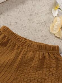 2 pezzi/Set Maglietta senza maniche con ricamo floreale e pantaloncini per bambine, outfit casual estivo