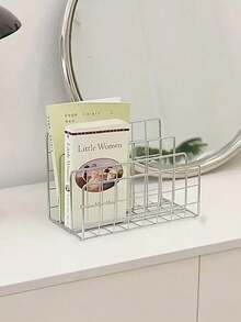 1/2 chiếc kệ sách kim loại hiện đại kèm 3 giỏ đựng đồ, giá để bàn bằng sắt tối giản, kệ đựng đồ gọn gàng, giá sách đa năng, hộp đựng báo và tạp chí, thích hợp cho việc sắp xếp và trang trí nhà cửa, văn phòng. - Nhiều màu - Xem 3