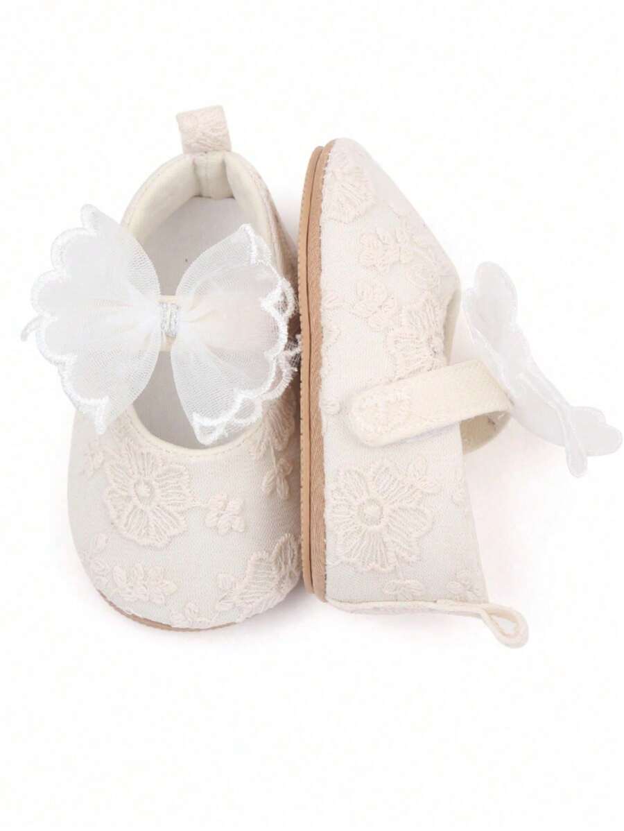 Zapatos para bebé blancos YIBUBU, zapatos de princesa para bebé, zapatos de niña bebé, diseño exquisito con lazo, suela blanda con función antideslizante, zapatos planos para recién nacidos