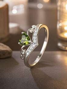 Exquisite, Noble And Elegant Niche 925 Pure Silver Inlaid Green Heart-Shaped Synthetic Zirconia Crown Ring For Women, Royal Style Suitable For Everyday, Engagement, Date, Party, Holiday, Anniversary, Birthday Gifts - Silver - View 2
