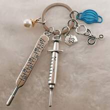 Ensemble de porte-clés d'outils médicaux uniques de rue - stéthoscope, seringue et masque - des cadeaux parfaits pour les infirmières ! Accessoires de voiture Charm de sac