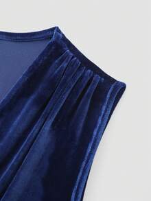 Women's Elegant Stretchy Velvet Deep V-Neck Sleeveless Ruffle Midi A-Line Dress, For Daily, Date, Party, Club