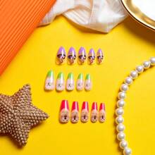24 piezas de uñas postizas personalizadas, regalo misterioso para el Día de la Madre, diseño almendra corto/medio, tipo ataúd medio, estilo francés clásico
