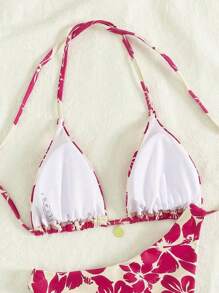 Nuevos modelos 2025 de trajes de baño de moda para mujer para vacaciones en la playa, conjunto de bikini regular con estampado floral sexy, cuello halter y atar, conjuntos casuales de ropa de playa