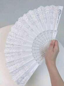 Ventaglio bianco da donna con fiori d'argento, ventaglio pieghevole di moda per la danza