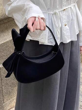 Sac à main noir pour femmes, nouvelles arrivées 2025, design unique avec nœud et forme de croissant. Sac fourre-tout polyvalent et de haute qualité