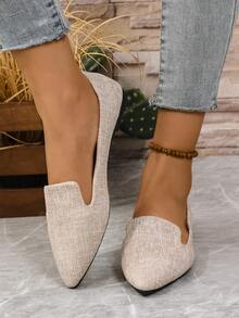 Women's Breathable Hollow Out Casual Flat Loafers, Comfortable Slip-On Style, Suitable For Spring, Summer, Fall. Oversized 35-45 EU Size, Asymmetrical Pattern, Fabric May Vary Slightly In Color. Recommend Sizing Up 1 Size For Wide Or Swollen Feet.