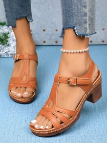 1 Pair Women's Wedge Platform Strap Sandals, Versatile Flat Comfortable Sports Beach Shoes, Vacation Style Casual Fashion Slip-On Suitable For Daily Wear, Minimalist Design