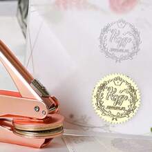 1 件定制压花印章，定制钢印，信封压花印章，书籍，公司标志，餐厅毛巾，个性化书籍压花印章，小型婚礼请柬装饰，玫瑰金手柄