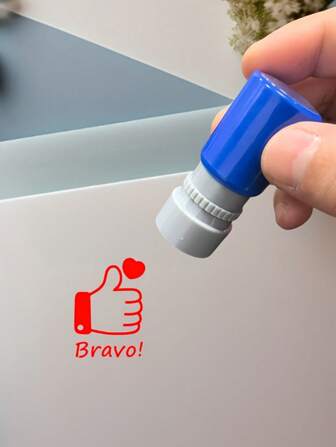 1pc Teacher Encouragement Stamp - Creative Red Ink For Grading And Motivation, Round "Bravo!" Design With Thumbs Up Symbol, Suitable For School And Office Use, Gift For Teachers,Back To School,School Supplies