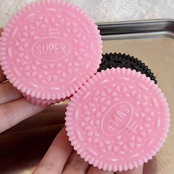 1pc Sandwich Cookie Squeeze Toy, Stress Relief Squeeze Toy, High-Quality Soft Squish Toy, Fashionable Anxiety Relief