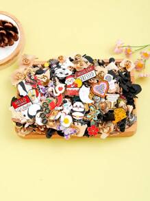 5/10/15/30/40/50/60/75/85/95/100 pièces Broche mixte aléatoire (sans double), styles, motifs, formes variés, épingles en métal d'alliage, personnages de dessins animés mignons, assortiment aléatoire, accessoires décoratifs pour sacs, vêtements, accessoires de bureau, chemises, vestes, bijoux, Noël, Halloween
