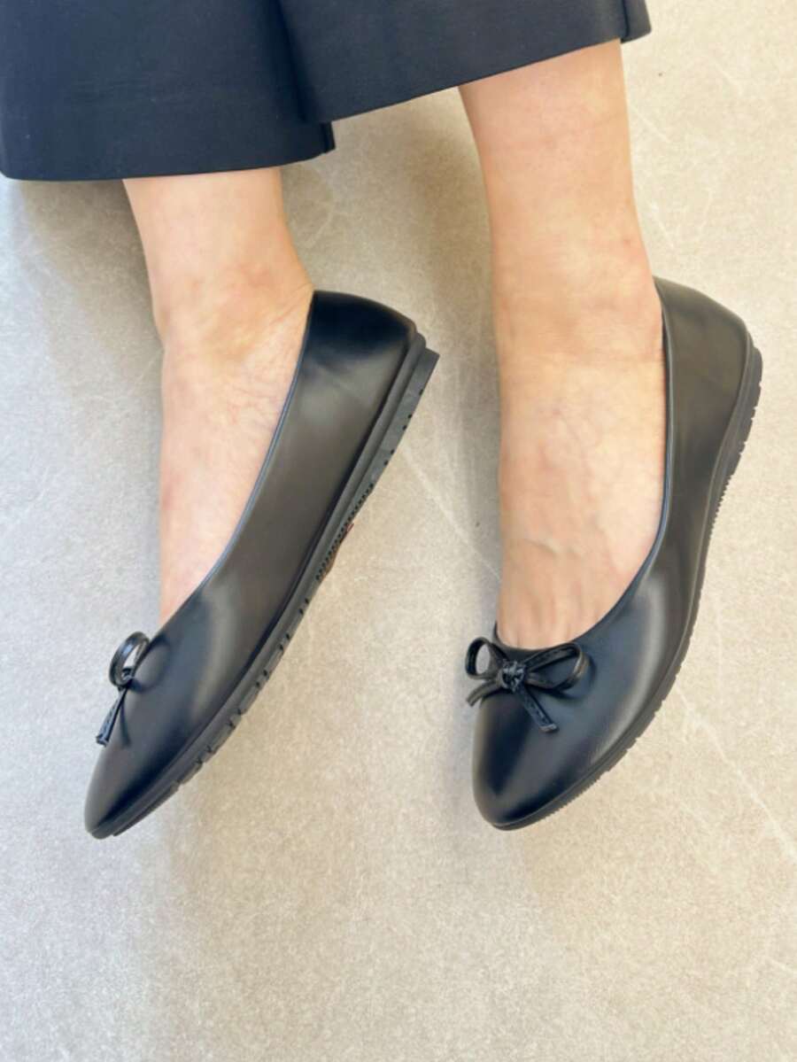 Fashionable Versatile Casual Simple All-Match Bow Flats - Black - View 1