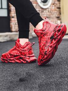 Scarpe sportive casual per adolescenti/giovani, adatte per scuola, sport, basket, corsa, con motivo asimmetrico in graffiti e mimetismo, colorate, suola antiscivolo e resistente all'usura, giovanili ed energiche