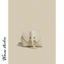 1pc Korean Luxury Soft PU Leather Elephant Wallet, Women Card Holder Keychain Pouch, Lipstick Organizer Pendant, Cute Elephant Zipper Coin Purse, Fresh Small Compact Coin Wallet, Storage Essential