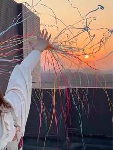 Bunte Schleifen zum Herumwerfen für Hochzeitszeremonien, Brautduschpartys, Geburtstags-Atmosphäre-Requisiten