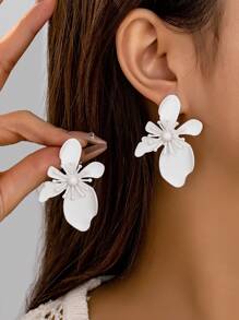 1 Pair White Floral Stud Earrings, Romantic Boho Style, Suitable For Women's Daily Wear, Spring/Summer