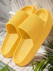 Summer New Home Slippers, [Anti-Slip Bathroom Slippers] Soft Sole Light Weight Maternity Friendly Quick-Dry Bathroom Shoes, EVA Material Silent Anti-Odor Anti-Slip Slippers For Men