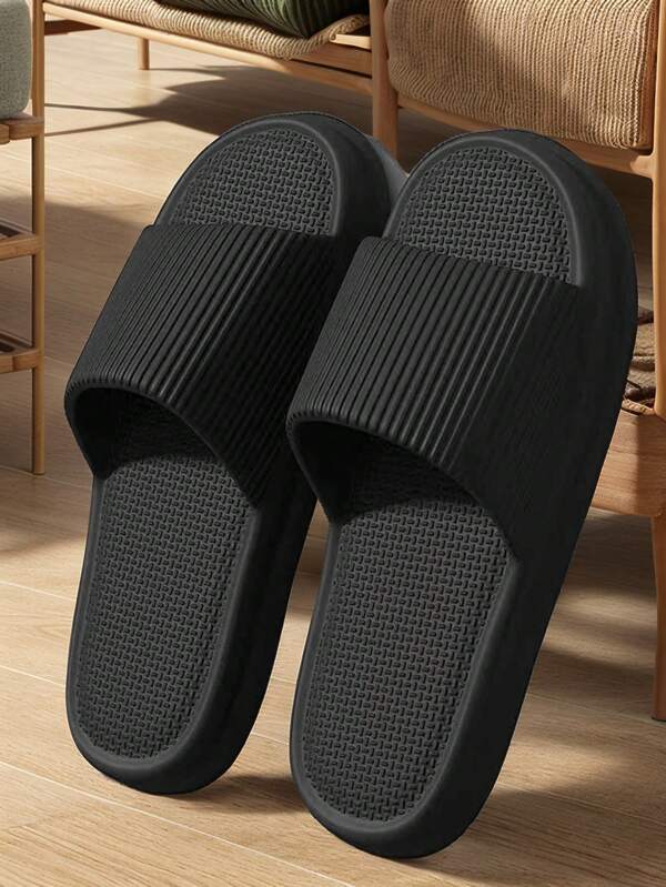 Fashionable New Casual Striped Slip On Men's Black Slippers, EVA Material Thick Sole, Comfortable Anti-Slip Anti-Odor Quick-Drying, Suitable For Indoor, Outdoor, Beach, Couple Style (Recommend Ordering One Size Up For Better Fit)