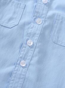 Baby Jungen 1 Stück Lässig Kurzarm Hemd, energiegeladenes Outfit für Ferien-Party/Outdoor-Auftritt, hellblauer Kragen + 3D Cargo Doppeltaschen, atmungsaktives Hemd, bequem für Lässig Party, Geburtstagsparty, Kindermoderation, Aufführung, Strandurlaub