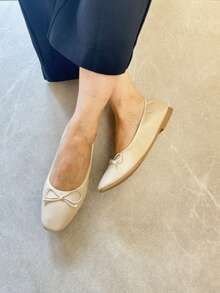 Solid Color Elegant Cute Bow Flat Shoes - Beige - View 1