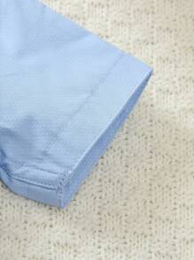 Baby Jungen 1 Stück Lässig Kurzarm Hemd, energiegeladenes Outfit für Ferien-Party/Outdoor-Auftritt, hellblauer Kragen + 3D Cargo Doppeltaschen, atmungsaktives Hemd, bequem für Lässig Party, Geburtstagsparty, Kindermoderation, Aufführung, Strandurlaub