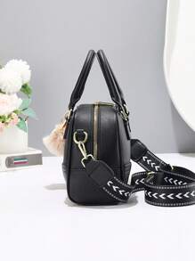 Elegant Fashion Women's Handbag With Charm, Multi-Functional Mom Bag Large Capacity Shoulder Tote Bag, Stylish Design, New Soft Square Bag Fashionable Ladies Handbag Shoulder Crossbody Bag Versatile Casual Multi-Layer Large Capacity With Dual Straps For Single/Crossbody Carry, Suitable For Valentine's Day Gift, Suitable For Travel, Shopping Mall, New Stylish Ladies Tote Shoulder Crossbody Color-Block Bag, Versatile Casual Luxurious Large Capacity Shoulder/Crossbody Bag
