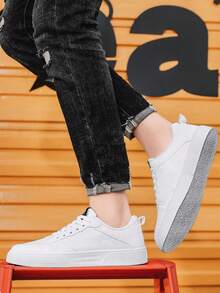 Verano de los hombres de color blanco ligero transpirable zapatillas de tenis casuales,Zapatillas de tenis para hombres,Zapatillas de baloncesto de los deportes de los hombres,Zapatos blancos de diseño irregular,Zapatos de lona casuales diarias - Blanco - Ver 5