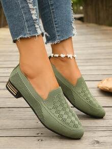 2025新款加大码女式高跟平底鞋，针织面料舒适不伤脚，波西米亚风镂空透气户外百搭低跟尖头平底鞋 - 淡綠 - 查看 6