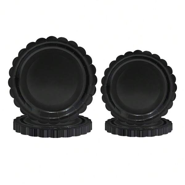 10 pièces/20 pièces/50 pièces Assiettes noires festonnées, fournitures pour fête de remise des diplômes noire, comprenant des assiettes à dessert et gâteau festonnées de 7 pouces, des assiettes de dîner de 9 pouces, décorations de table pour remise de diplôme, anniversaire, fête d'Halloween