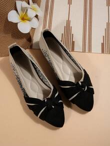 Elegant Bohemian New Cross-Border Plus Size Bow Knot Decorative Loafers Casual Pointed Toe Breathable Slip-On Flats For Women, Size 36-43 - Black - View 3