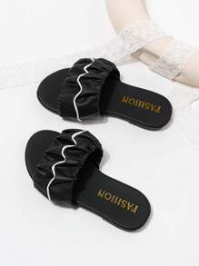2025 Summer New Fashion Leisure Flat Round Toe Leaky Toe Fold Seaside Beach Anti-Slip Wear-Resistant Girls Slippers