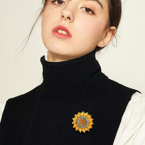 1pc Sunflower & Cute Pink Lamb Design Brooch Pin, Suitable For Women's Dress Jacket Party Holiday Accessory