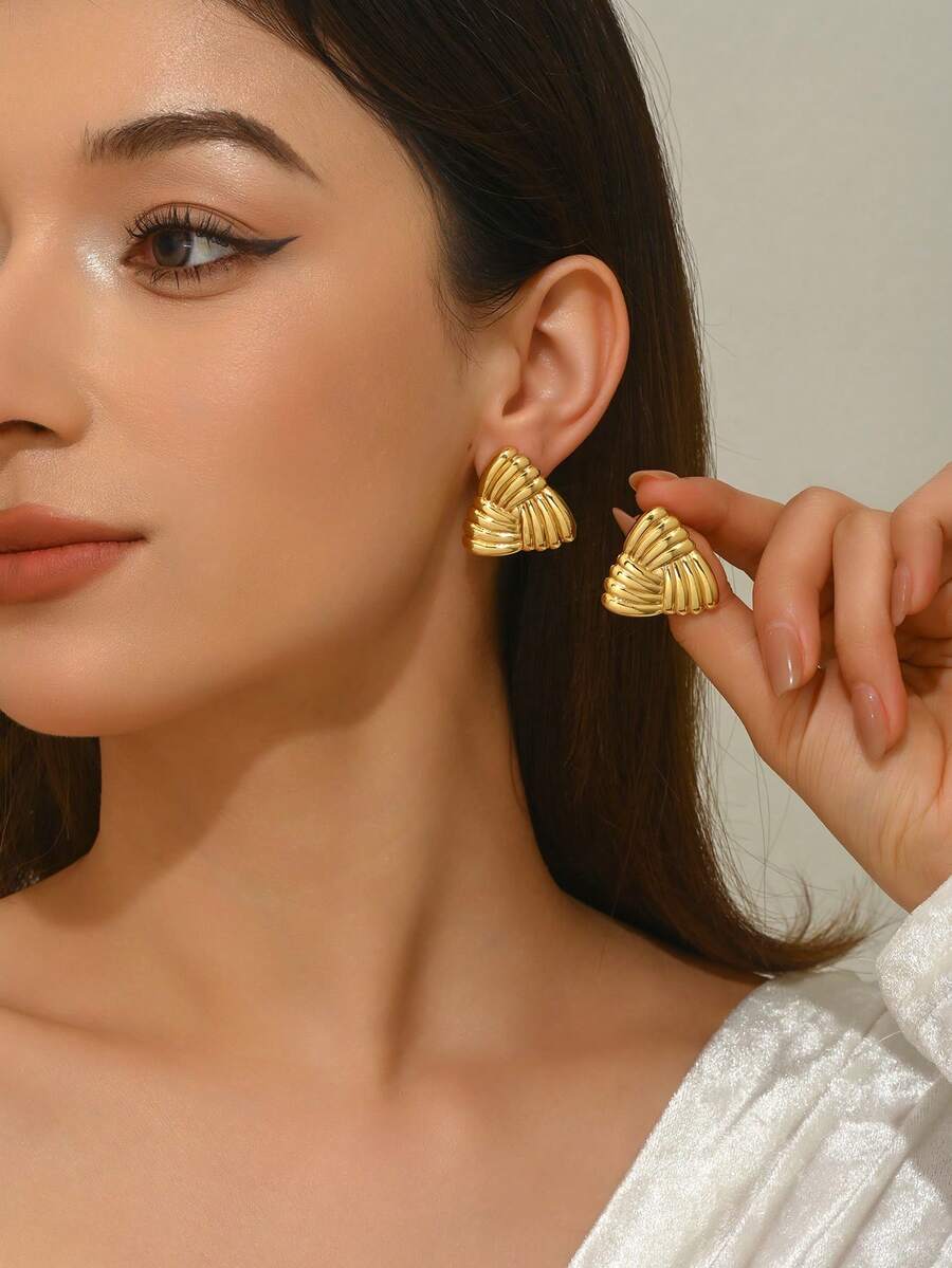 VceTd 1 Pair Minimalist Elegant Geometric Woven Texture Stainless Steel Stud Earrings, Suitable For Women's Daily Wear, Party Attire, Jewelry Gift For Holidays - Yellow Gold - View 1