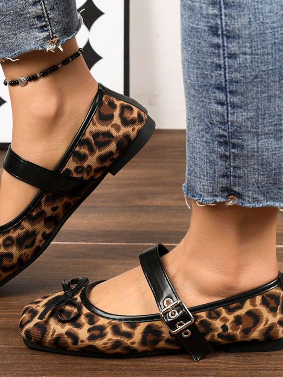 2025 Women's New Fashion Buckle Elegant Bow Ballet Flats, Multiple Colors Round Toe Stylish Comfortable Graceful Beauties, Must-Have Mary Jane Casual Loafers - Leopard - View 1