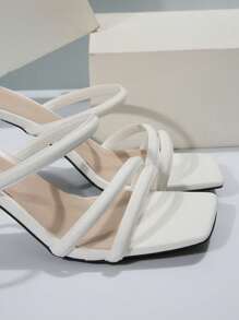Summer New Thin Heel High Heel Square Toe Unique Design Buckle Strap Sandal Heels, Suitable For Commuting, Business, Banquet, Party, Date, Shopping