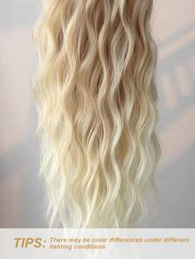 24英寸金色波浪卷合成假发，带爪夹，耐热纤维材质，适合女性、女孩、派对和日常佩戴。