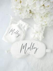 3 pièces Masque pour les yeux personnalisé avec un chouchou et un sac de rangement. Masque de sommeil monogramme personnalisé, chouchou à cheveux. Meilleur cadeau de demoiselle d'honneur, cadeau de fête de mariage. Faveur de mariage personnalisée. Ensemble de masque pour les yeux et chouchou en satin de soie imitation . Cadeau pour les demoiselles d'honneur, faveurs de mariage