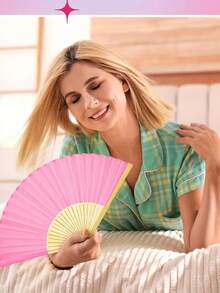 30 piezas/15 piezas Set de abanicos plegables decorativos de color rosa, incluye 5 piezas/10 piezas de abanicos, 5 piezas/10 piezas de tarjetas de agradecimiento y 5 piezas de bolsas de organza, elegante abanico de mano de estilo chino vintage de bambú con tarjetas de agradecimiento y bolsas de organza, adecuado para bodas, despedidas de soltera, cumpleaños, recuerdos, decoración al aire libre, fiestas DIY y actuaciones festivas