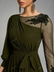 SUPGIR Vestido de noche elegante negro con cuello redondo, manga farol asimétrica, decoración de lentejuelas de lujo y cintura anudada