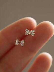 2 piezas Pendientes de tuerca plateados en oro de plata 925 con lazo y cubic zirconia para mujer, diseño único para el Día de San Valentín