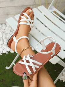 New Woven Criss-Cross Slip-On Flat Sandals, Casual Versatile Beach Shoes, Lightweight & Comfortable, Available In Brown, White, Black - White - View 3