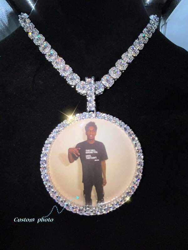 Customized Large Round Frame Photo Pendant Necklace, Brass & Zirconia Sparkling, DIY Photo, Hip Hop Daily Wear Jewelry, With 50cm Twisted Chain Gift, Silver, Stylish, Colorful, Vintage, Simple, Unisex, Casual, Cuties, Custom, Personalized, Unique, Ideal Gifts For Him, Middle School Students, High School Senior High School Students, College Students, University Students, Freshman, Sophomore, Underclassmen
