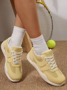2025 Spring New Women Skateboard Shoes, Fashion Versatile Breathable Sports Sneakers, Casual Ins Style