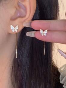 Butterfly Tassel Clip-On Earrings, Asymmetric Butterfly Ear Cuff Earring Set, Suitable For Young Women Pursuing Personalized Fashion And Unique Accessories, Suitable For People Without Pierced Ears, Casual Wear, Music Festivals, Art Exhibitions