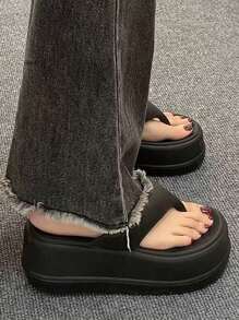 2025 New Fashion Thick Bottom EVA Platform Sandals, Comfortable Thick Sole Wedge Slippers For Men And Women, Suitable For Outdoor Activities In Summer, Black Summer Vacation Beach Shoes