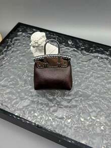 HAILIAN Minimalist Women Mini Bag Charm Keychain, Delicate Shell Bag Pendant, Couple Gift, Bridesmaid Gift, Multiple Colors Available - Multicolor - View 11