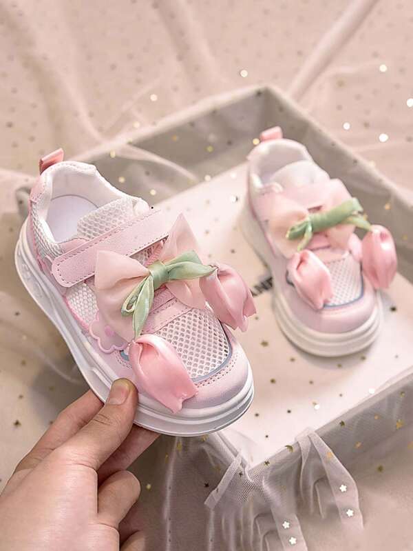 1 par de zapatos deportivos ligeros de diseño de tulipán de princesa para niñas, con suela suave, transpirables, zapatos casuales para niños, para todas las estaciones