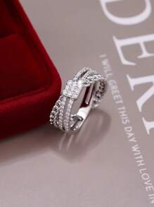 1 pieza Anillo de zirconia cuadrado elegante y brillante con diseño de cruce, diseño clásico para damas, apropiado para citas, propuestas, bodas y ocasiones casuales